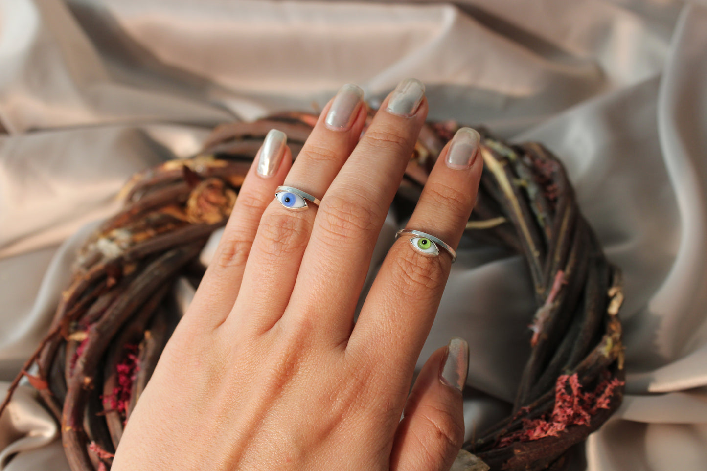 Anillo de Medio Dedo Ojo