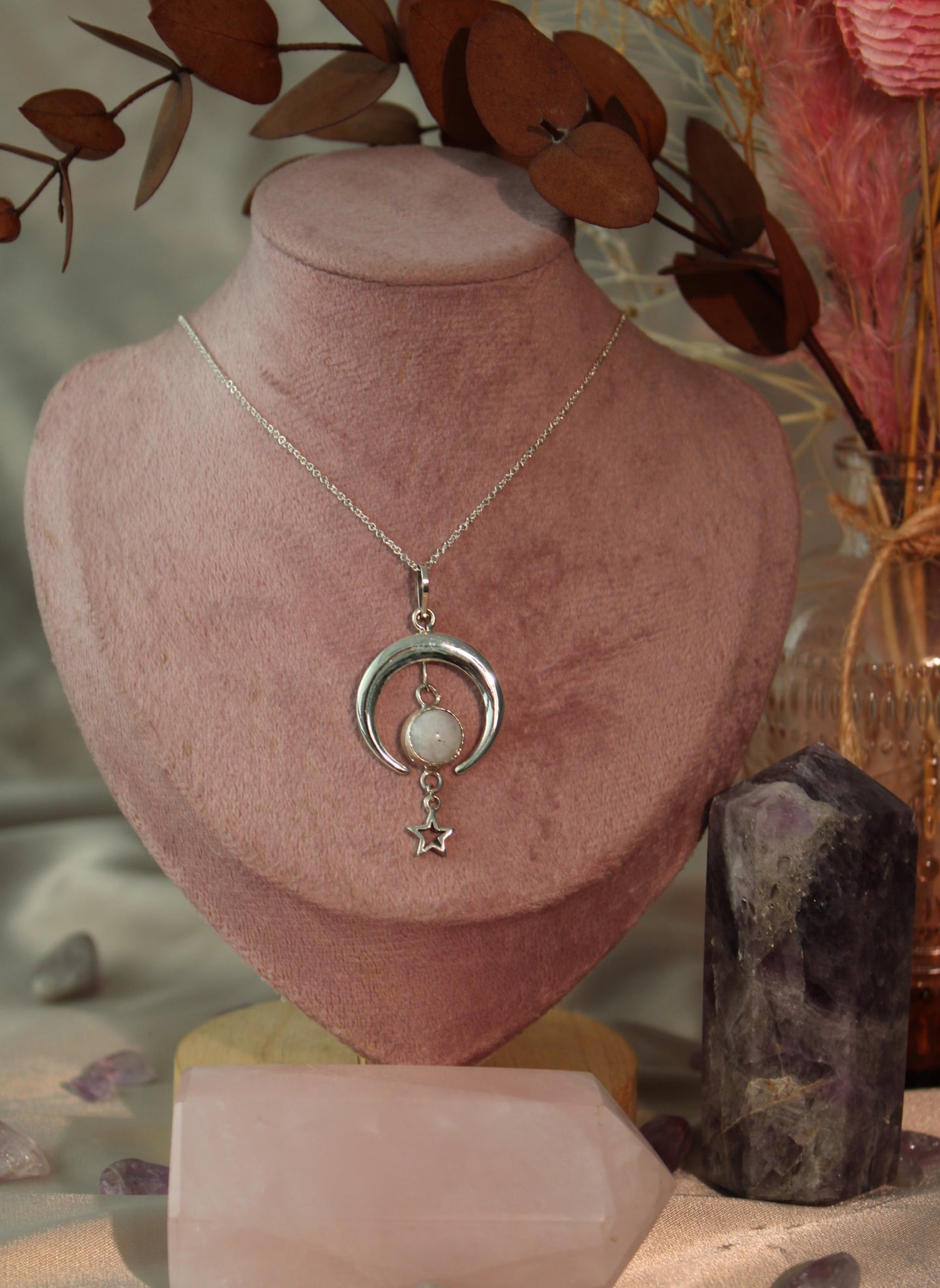 Collar Luna de la Abundancia con cuarzo y estrella