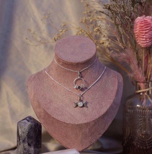Collar triple diosa mini