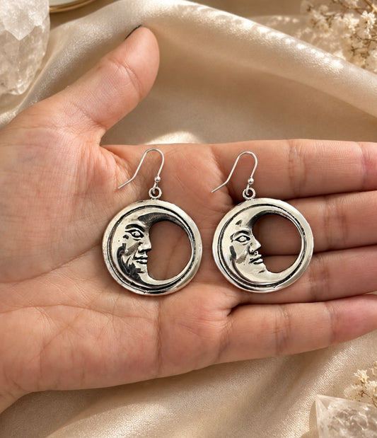 Aretes luna mística